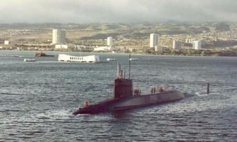 USS Thomas A. Edison in Pearl Harbor